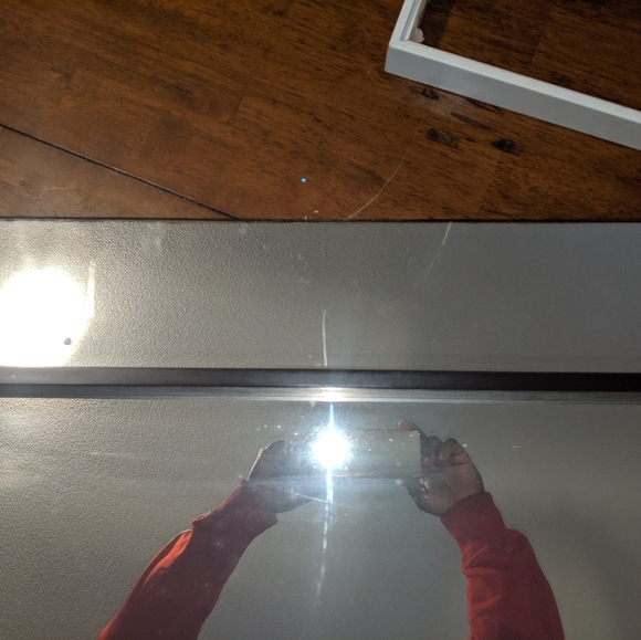 2 Floating Wall Mirrors Excellent Condition - Picture 2 of 4